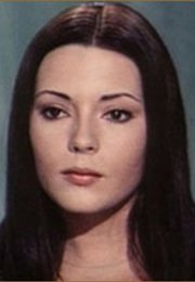 Пилар Веласкес